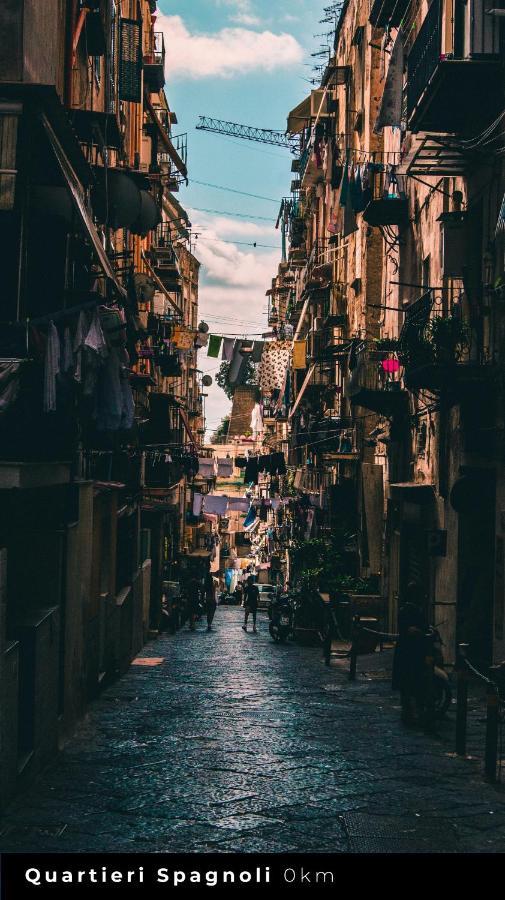 Couette-café The Idyll Boutique - In Napoli's Spanish Quarters